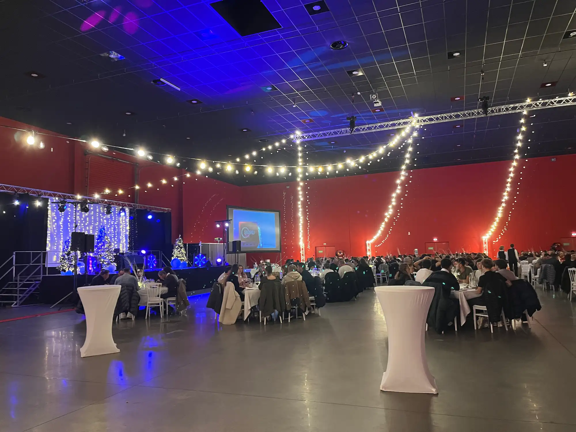 Diner dans le Hall6 du Parc expo Colmar