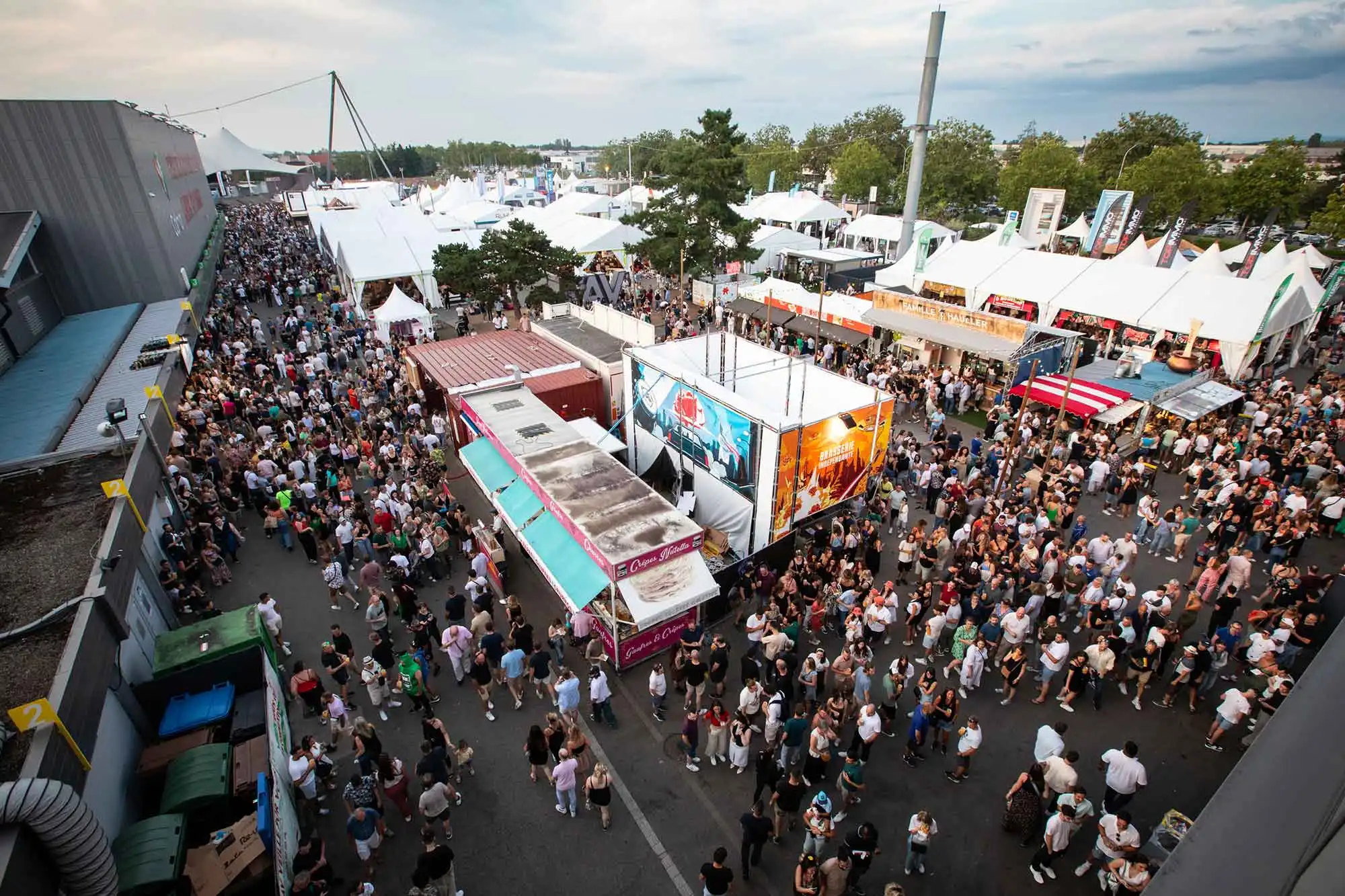 Vue des espaces extérieurs du Parc des Expositions Colmar